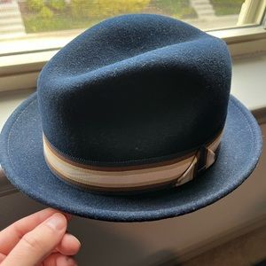 Bailey of Hollywood (Breed model) 100% wool packable/water repellant fedora hat